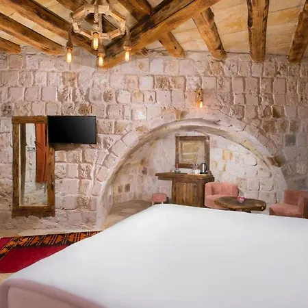 Elysium Cave & Hotel