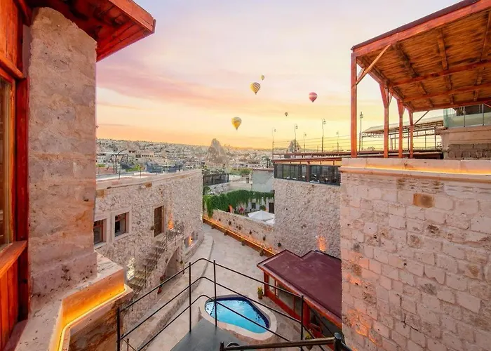 Hotel Magna Aurum Cave