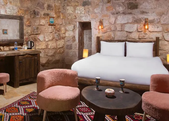 Hotel Magna Aurum Cave *